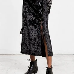 CHI1 MALEFIC LACE-UP PANEL SKIRT Clothing