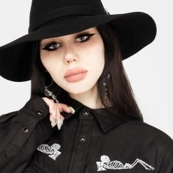 MET1 Demise Black Shirt