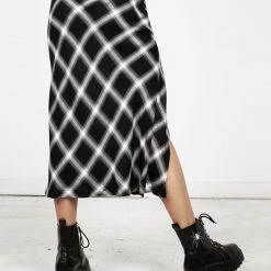 MET1 Clothing Mallory Split Skirt