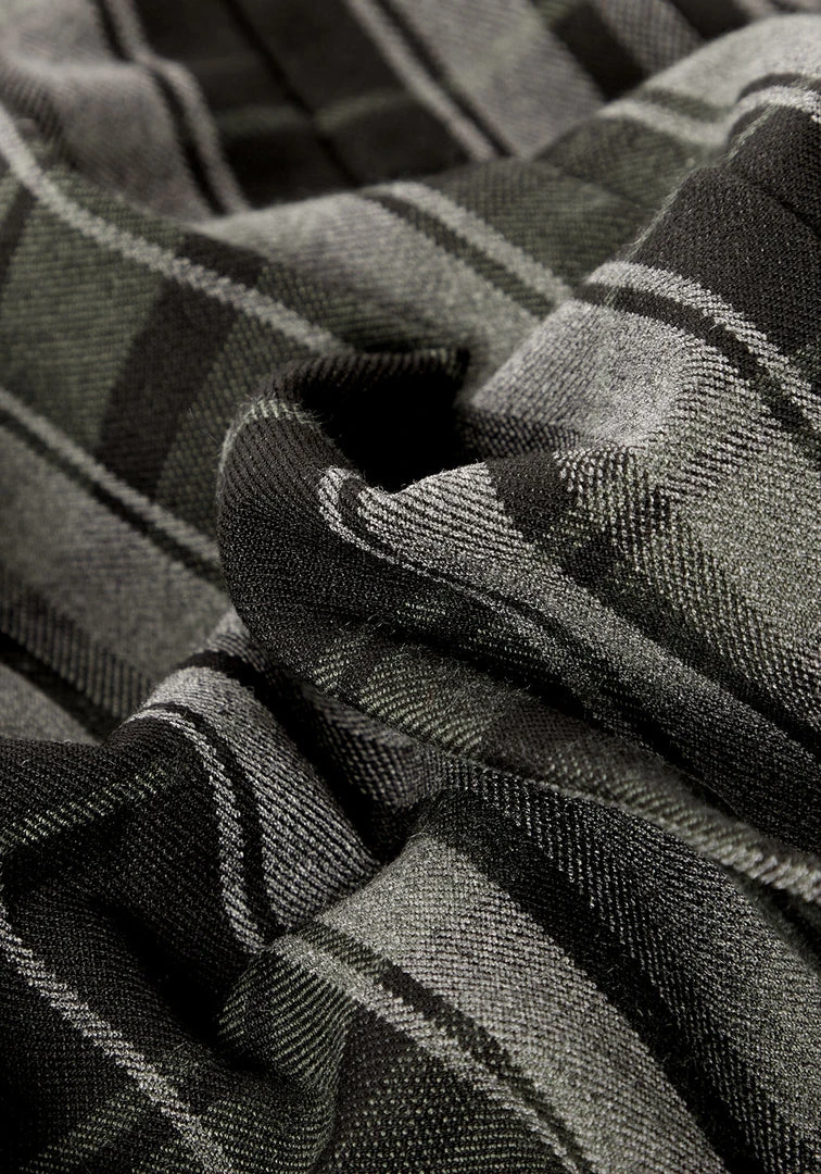 MET1 Bittersweet Check Mini Skirt Women 12 MET1 Bittersweet Check Mini Skirt Women