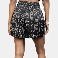 LVT1 Runes Tie Front Shorts