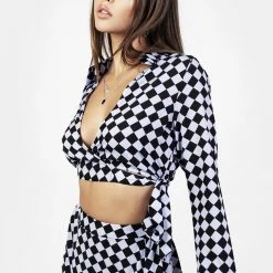 MET1 Women Discordia Collared Wrap Top 14 MET1 Women Discordia Collared Wrap Top