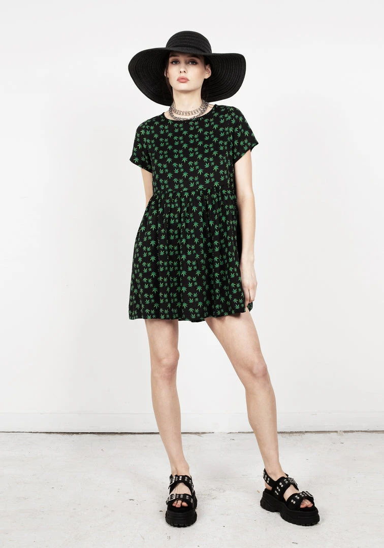 MET1 MARY JANE SMOCK DRESS 3 MET1 MARY JANE SMOCK DRESS