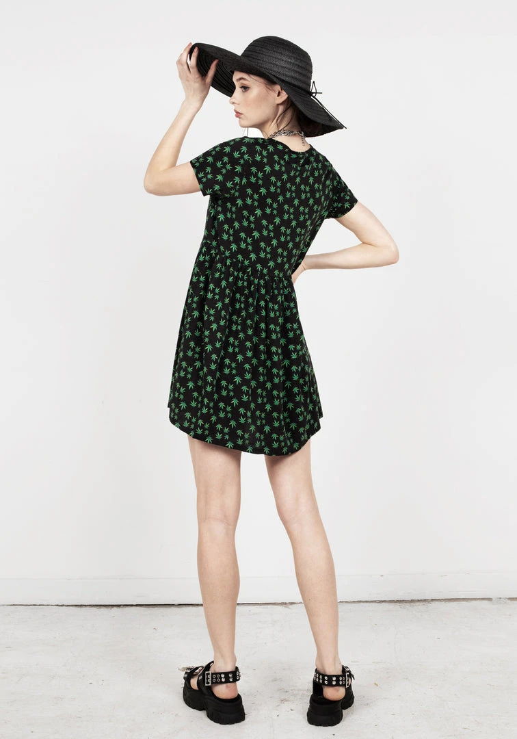 MET1 MARY JANE SMOCK DRESS 5 MET1 MARY JANE SMOCK DRESS