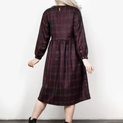 MET1 Departed Dress 13 MET1 Departed Dress