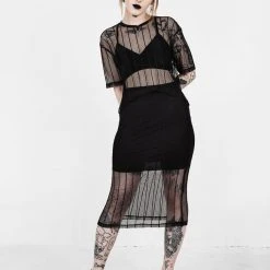 DMT1 Solemn Boxy Crop Top Women 15 DMT1 Solemn Boxy Crop Top Women