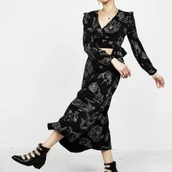 LVT1 Clothing Zodiac Crop Wrap Top