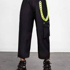 MET1 Clothing Reckless Crop Cargo Pants