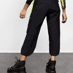 MET1 Clothing Reckless Crop Cargo Pants