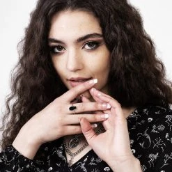 MET1 Women MAKEBELIEVE TIE FRONT CROP TOP