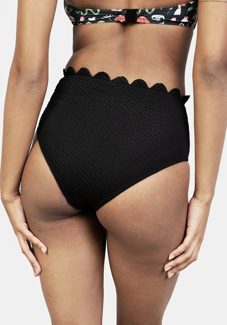 MIF1 Swampwitch Scallop Bikini Bottom 6 MIF1 Swampwitch Scallop Bikini Bottom