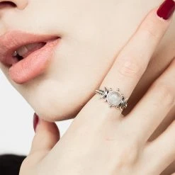 TOU1 GODDESS TRIPLE MOON MOONSTONE RING Accessories